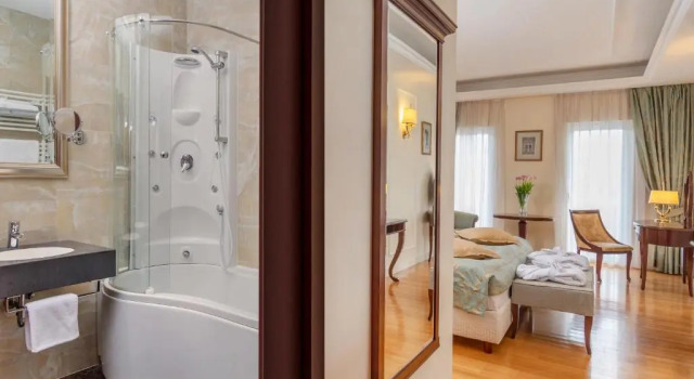 Двухместный номер Deluxe с балконом Hotel President Solin