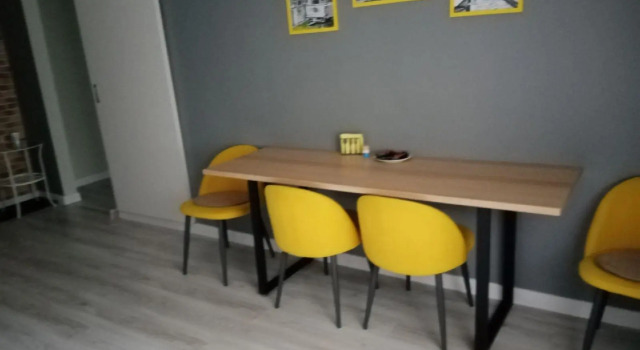 Gornitsa on Georgy Mityrev Avenue, Prenota Appartamento Hotel economici a Samara Region