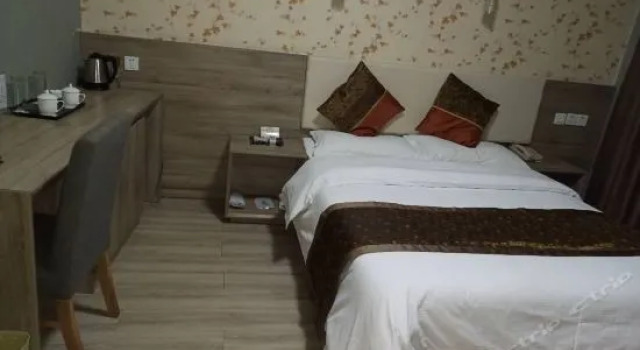 Super 8 Lhasa DuoDiLu, Prenota Hotel Lhasa Xinjiang