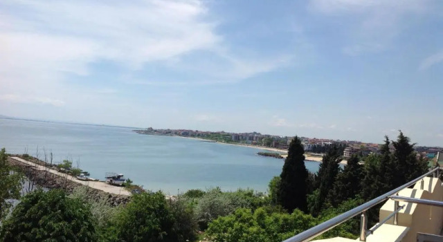 Апартаменты Hotel Capri