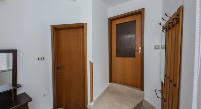 A1 - apt w. the sea View, two Terraces and Garden, Rezerwuj Apartament Hotele w Split-Dalmatia County z parkingiem, Parking