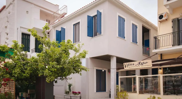 Gytheio Charming Studio - Steps Away From the Sea, Book Apartment Gythio 