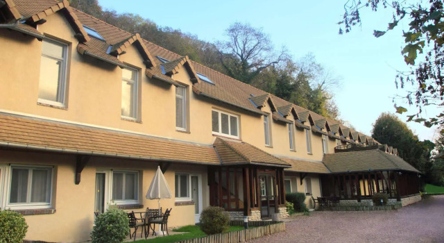 Karma Manoir des Deux Amants, Book Hotel  