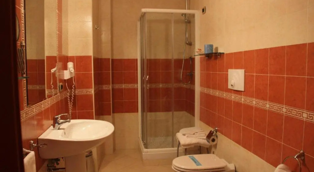 Трёхместный номер Standard Ranch Palace Hotel