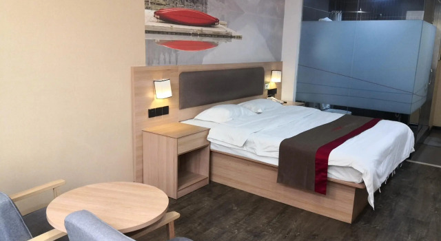 Thank Inn Hotel Shandong Qingdao Pingdu City Xinhe County Yanwei Road, Забронировать Отель Циндао 