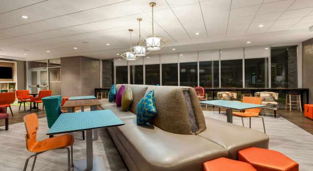 Home2 Suites by Hilton Sarasota - Bradenton Airport, FL
