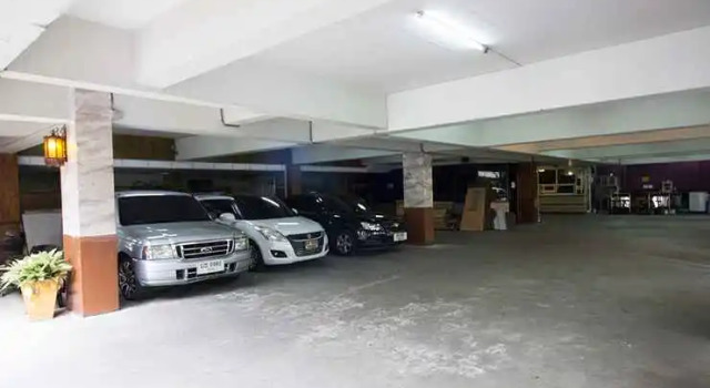 Kaya Place