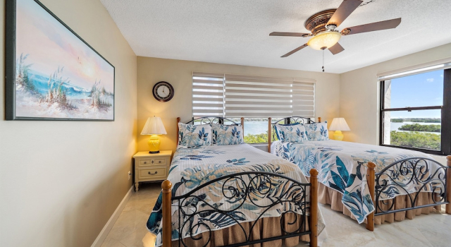 Siesta Pearl 2 Bedroom Condo