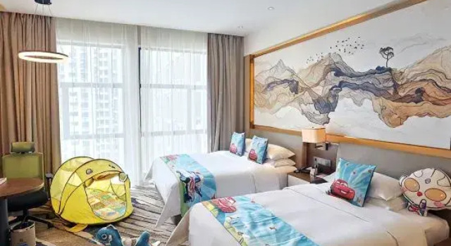 Семейный тент Rowin Grand Hotel