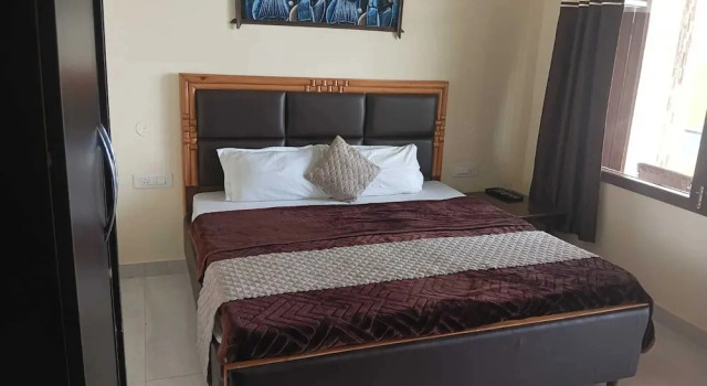 Pankaj Homestay, Prenota Hotel Naldehra India