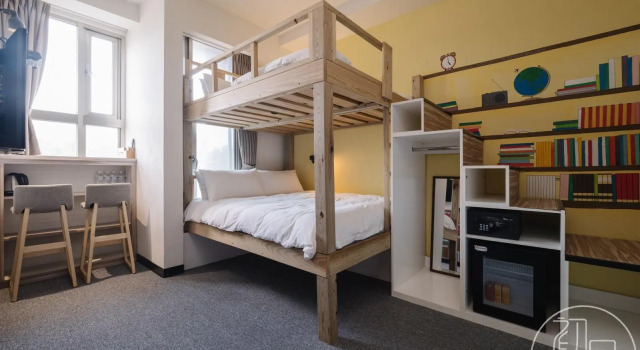 Standard Doppel Zimmer CJ Hotel