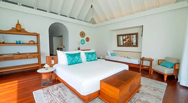 Pool Villa Over Water Family c 1 комнатой Anantara Kihavah Maldives Villas