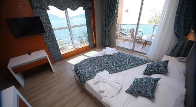 Двухместный номер Standard Point Beach Hotel