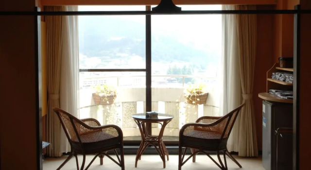 Номер Standard с балконом Hotel Kusakabe Armeria