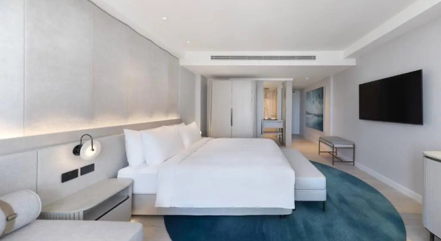 Номер Standard с балконом и с видом на океан JW Marriott Gold Coast Resort & Spa