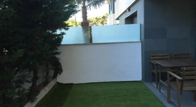 Апартаменты c 1 комнатой Fenals beach lux apartment with swimming pool