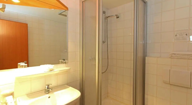 Двухместный номер Economy Hotel NEAR BY
