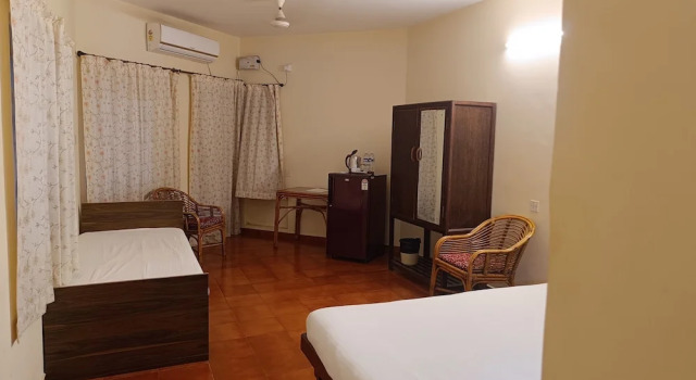 Номер Standard Qees Empire Beachfront Resort