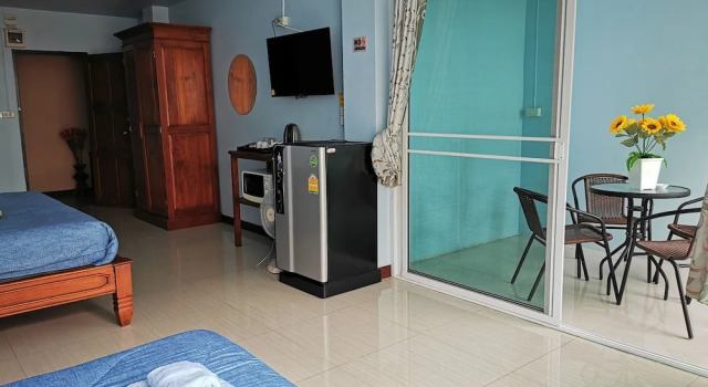 Трёхместный семейный номер Standard Sorot House