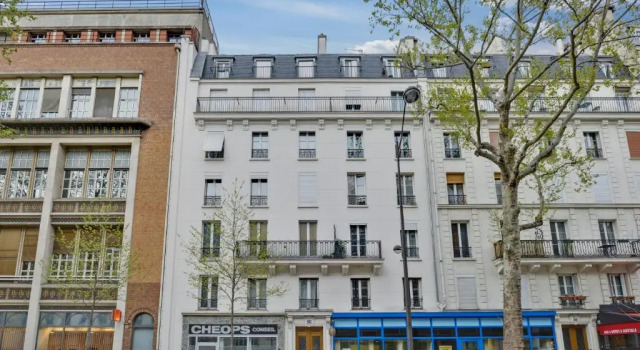 115-Suite John, Забронировать Апартаменты/квартира Отели Парижа с парковкой, рядом с Cinémathèque Française, Парковка