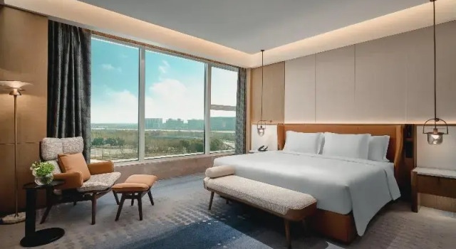 Люкс Grand Crowne Plaza Wuhan Tianhe Airport by IHG