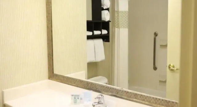 Номер Standard Country Inn & Suites Radisson Toronto Mississauga