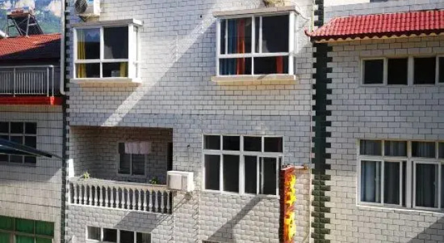Zhihan Homestay, Varaa Hotelli Yichang Hubei
