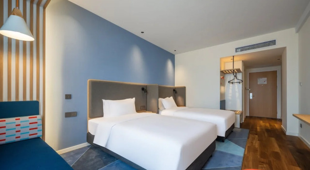 Двухместный номер Standard Holiday Inn Express Jurong Xianlin