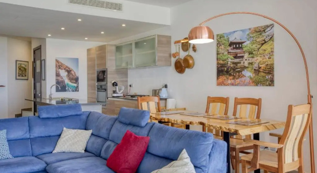 Apartment With Pool-hosted by Sweetstay