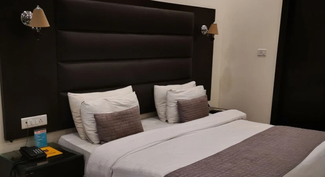 Люкс Luxury Отель PK Residency