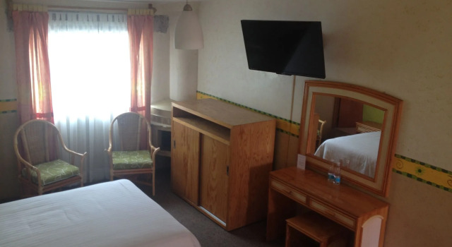 Hotel Hacienda Montesinos, Book Hotel Hoteller i Morelia med pool, Swimmingpool