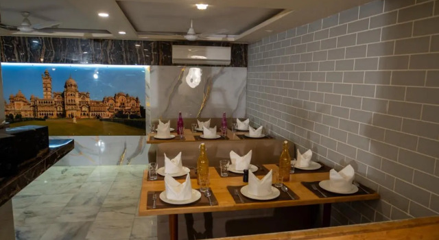 Hotel Pravasa Stay, Rezervovat Hotel Hotely v Gujarat s parkováním, Parkování