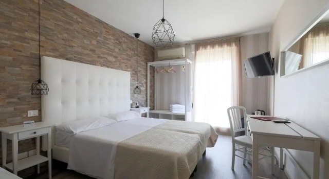 Номер Standard Hotel Blue Marine