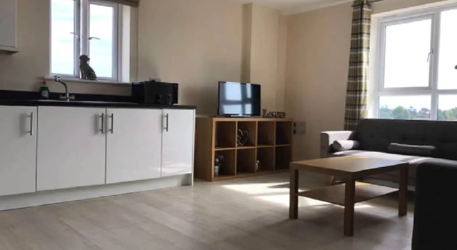 Penthouse Apartment Sleeps 9, Varaa Huoneisto Asunnot kohteessa Merseyside, Huoneisto