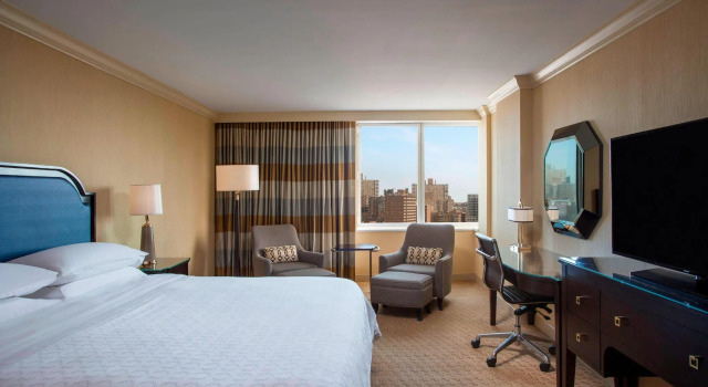Двухместный номер Standard с видом на город Sheraton LaGuardia East Hotel