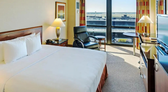 Двухместный номер Hilton Chicago OHare Airport