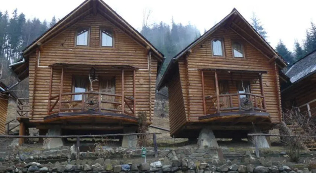 Complex Turistic Vanatorul, Rezerwuj Hotel Ceahlau 