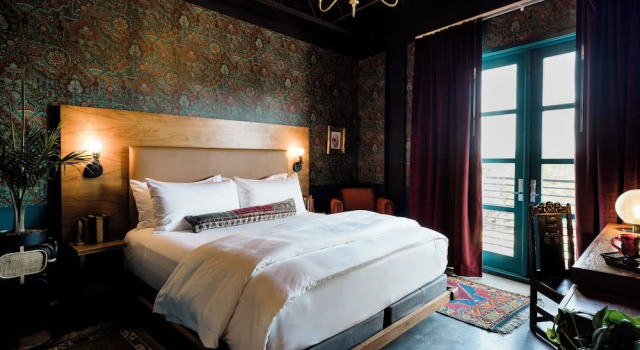 Двухместный номер Standard с балконом The Frances Modern Inn