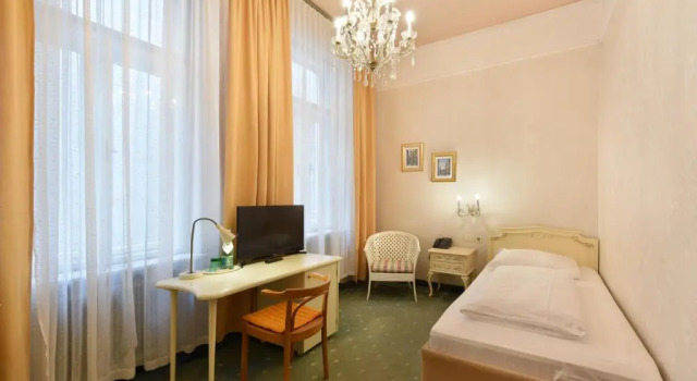Одноместный номер Standard Hotel Pension Baronesse