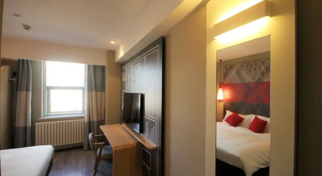 Двухместный номер Superior ibis Shenyang north station