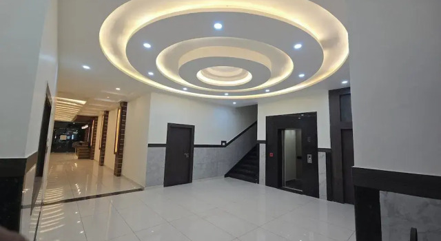 Hotel The Katra Avenue