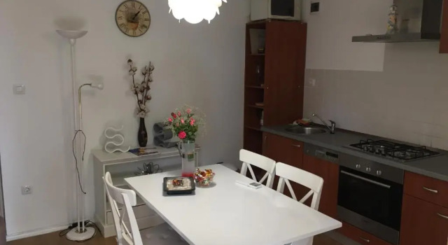 Апартаменты c 1 комнатой Modern Stylish Apartment near Beach