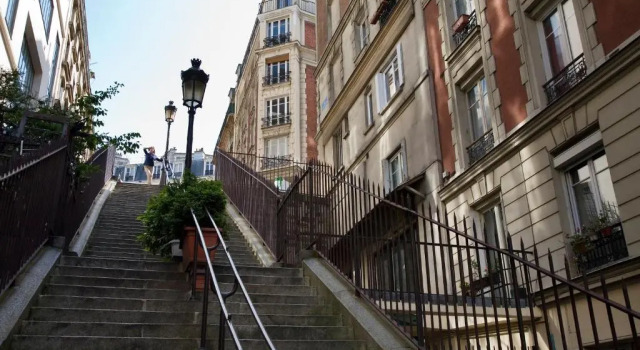 Duplex Neuf au Coeur de Montmartre, Забронировать Апартаменты/квартира 18-й округ: Монмартр Париж, рядом с Монмартр
