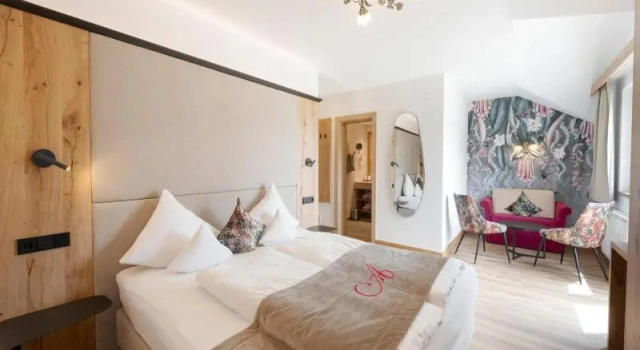 Семейный номер Standard с балконом Hotel AlpenSchlössl