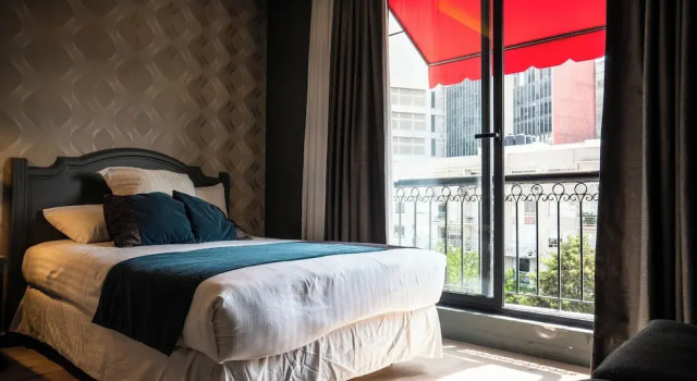Номер Premier Hive Nápoles by G Hotels
