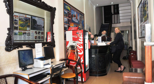 Le Petit Hotel & Travel, Забронировать Отель Отели Ханоя с завтраком, Завтраки
