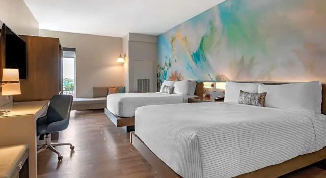 Четырёхместный номер Standard Cambria Hotel Waco University Riverfront