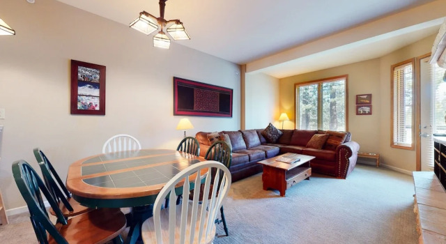 Mammoth Green 104 2 Bedrooms 2 Bathrooms Condo