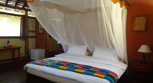 Barry's Beach Resort, Đặt Khu nghỉ dưỡng Mkwaja Pangani
