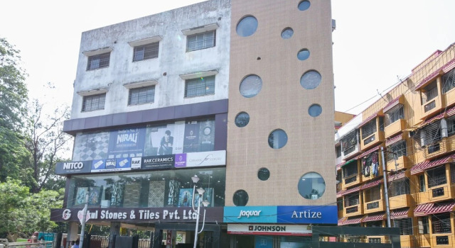 Collection O 74257 Gokul Residency Near Emami City Nager Bazar Opposite Raja Palace, Rezerwuj Hotel Kalkuta 
